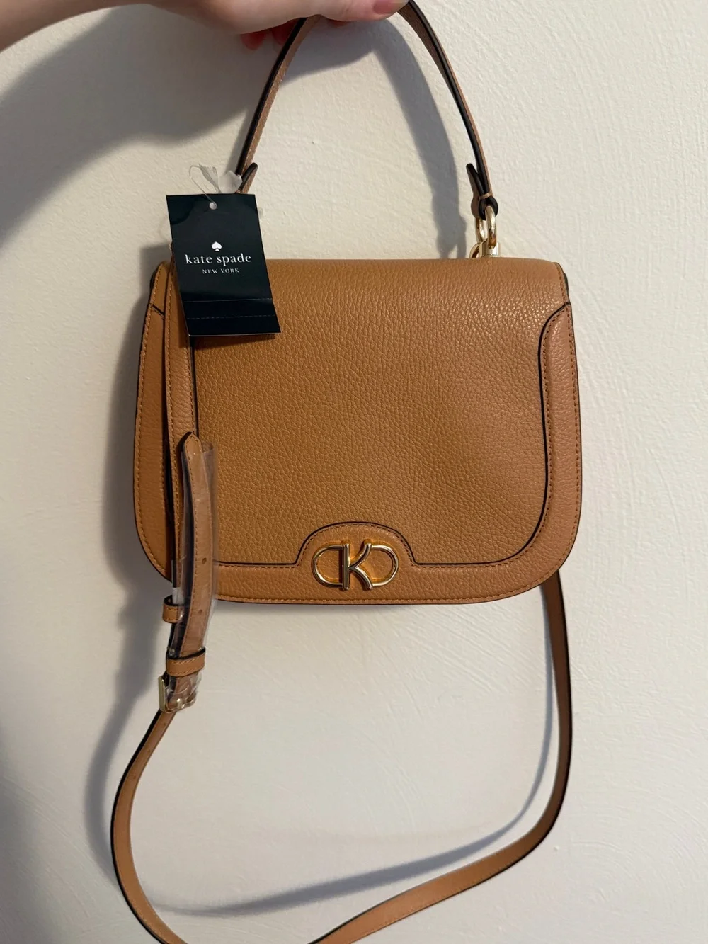 Kate Spade Pebble Leather Shoulder Bag in Tan